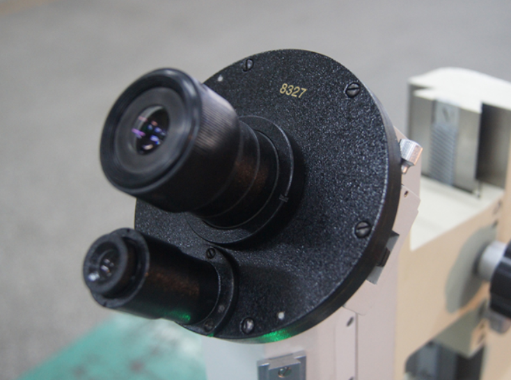 万能工具显微镜